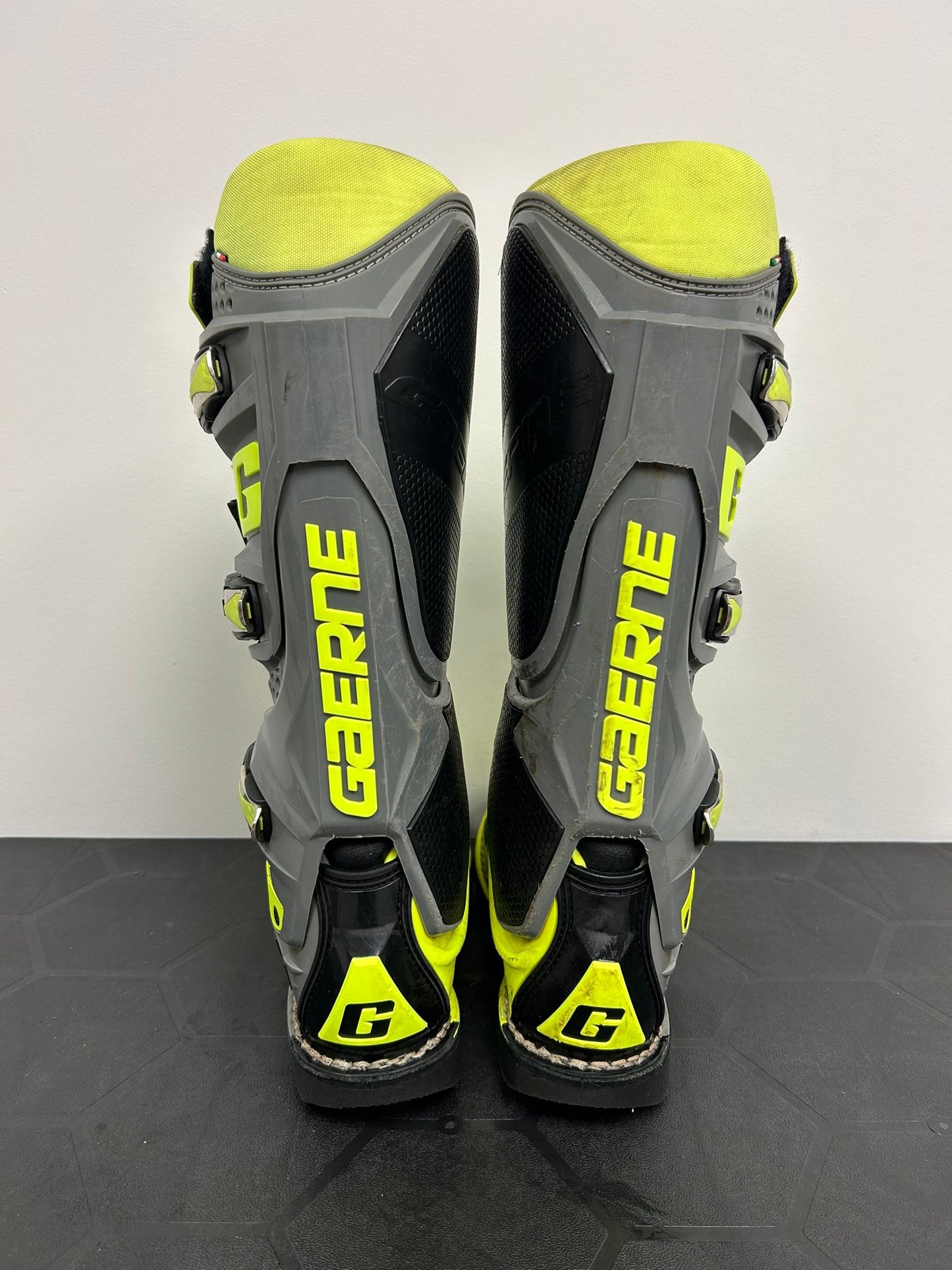 Gaerne SG12 - Grey/Yellow - US9/UK8 - Used