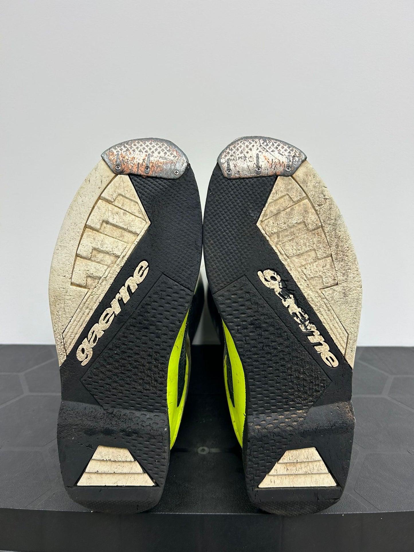 Gaerne SG12 - Grey/Yellow - US9/UK8 - Used