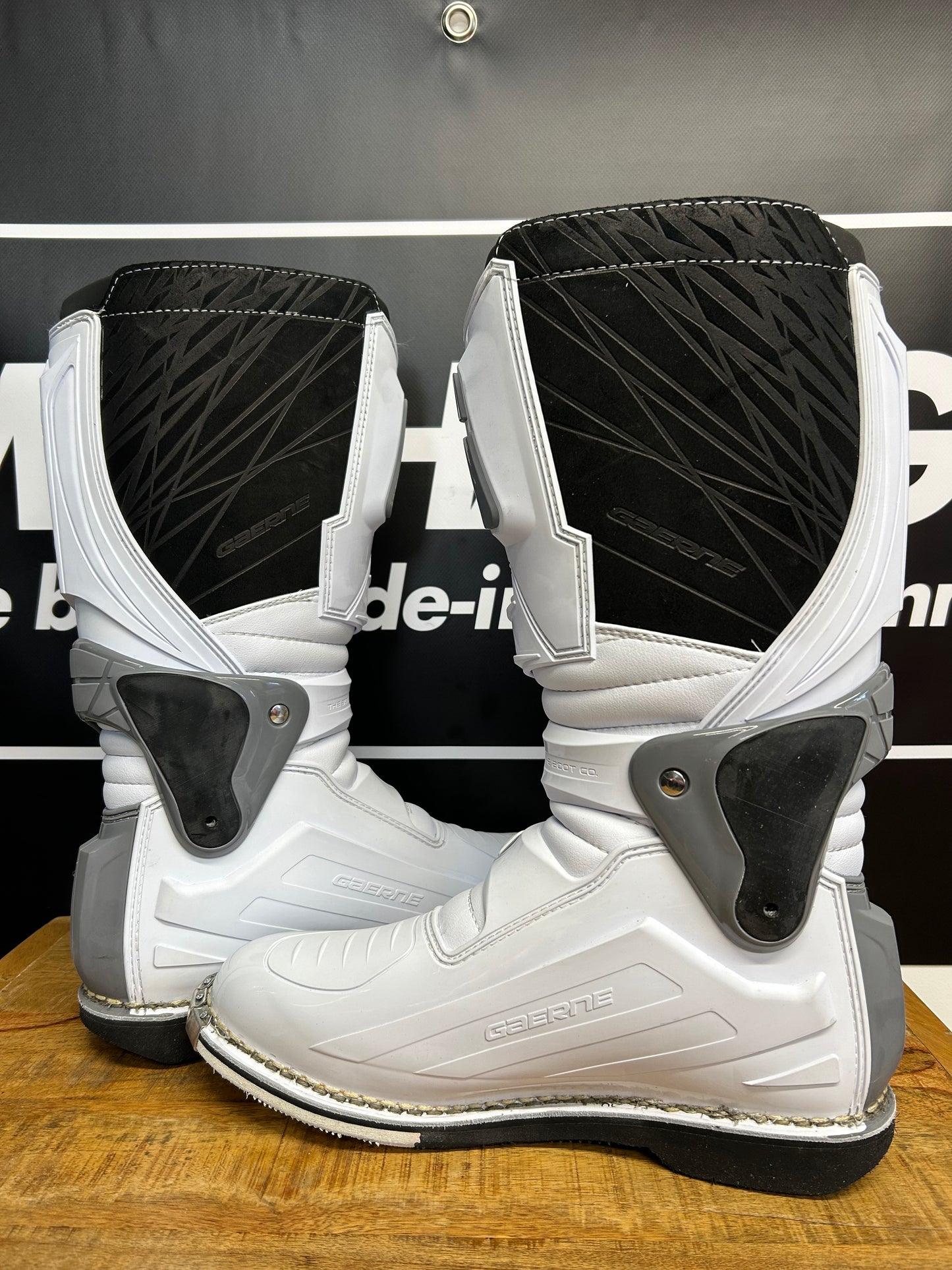 Gaerne Fastback Motocross Boots - White - UK12/US13 - Brand New