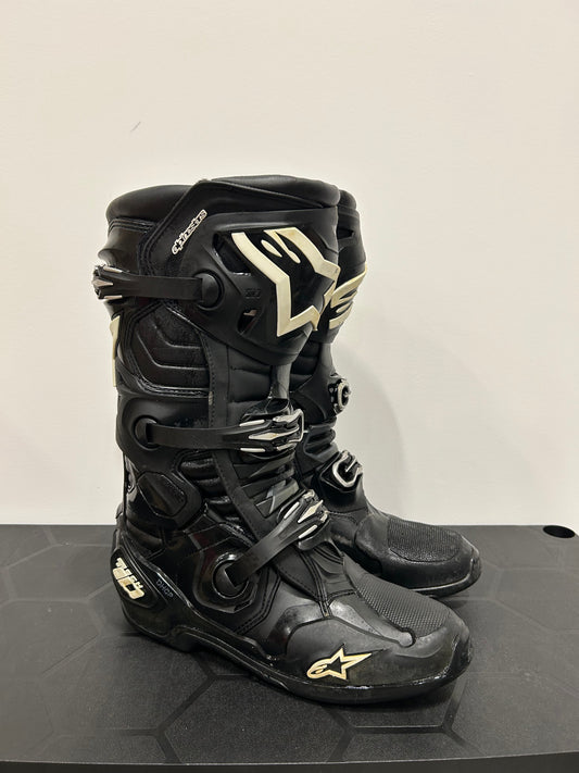 Alpinestars Tech 10 - US11/UK10 - Used