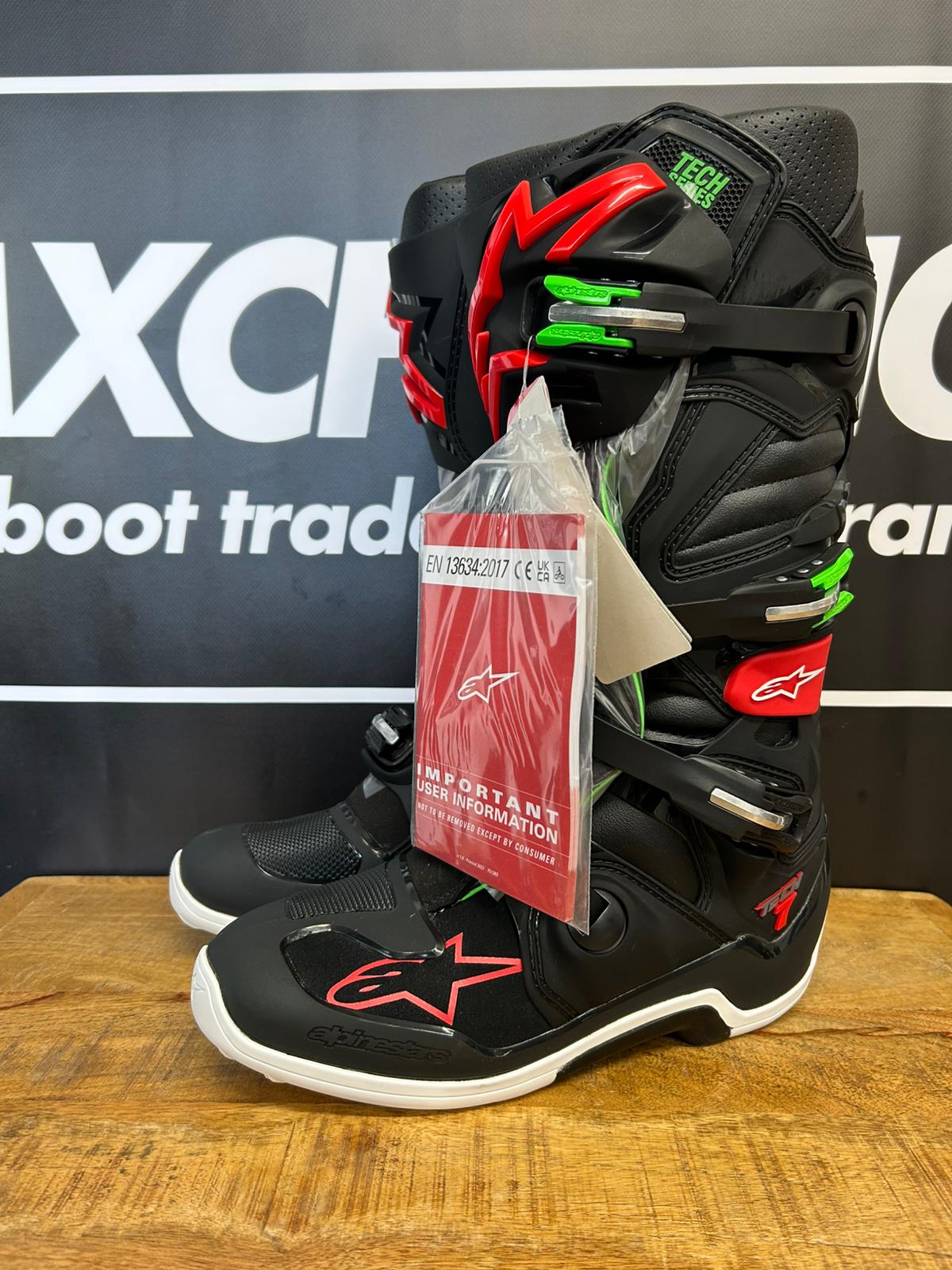 Alpinestars Tech 7 - Black Red Green