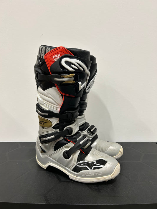 Alpinestars Tech 7 - US9/UK8 - Used