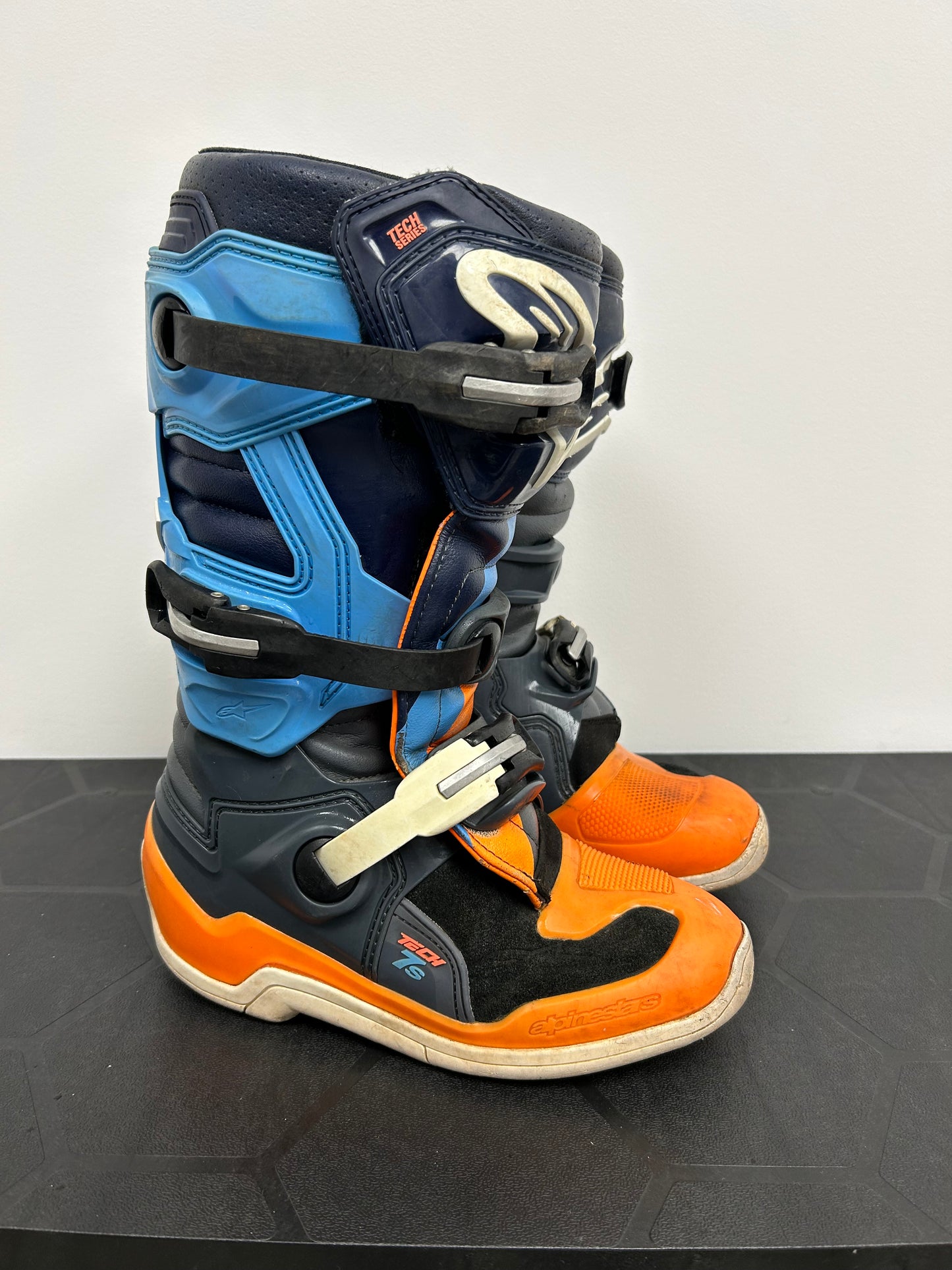 Alpinestars Tech 7s Youth Black/Blue/Orange US5/UK4