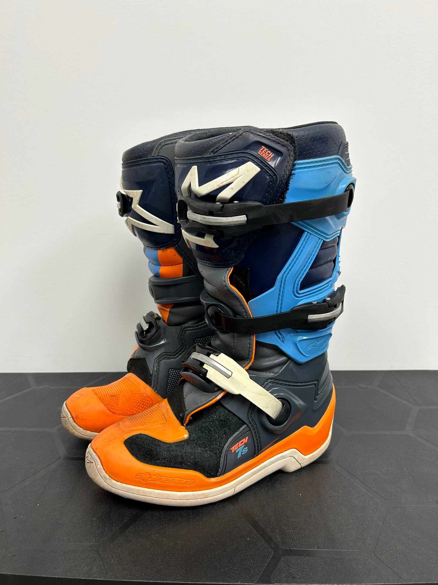 Alpinestars Tech 7s Youth Black/Blue/Orange US5/UK4