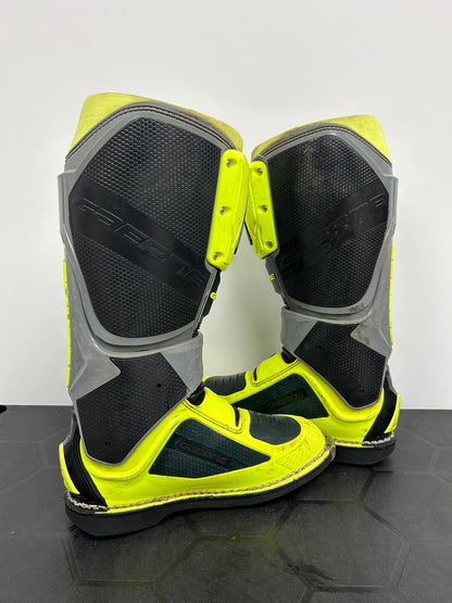 Gaerne SG12 - Grey/Yellow - US9/UK8 - Used